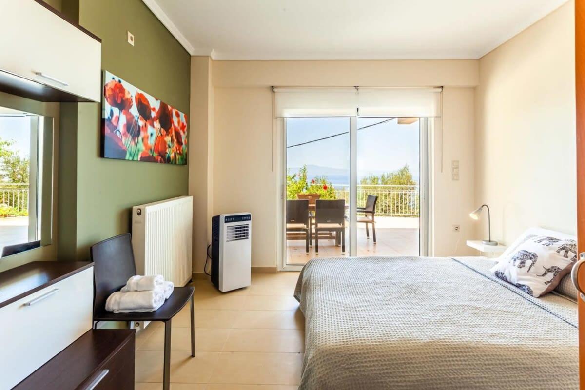 Aigli Fully Equipped Getaway - Seaview Lux Retreat Villa Kalamata Dış mekan fotoğraf
