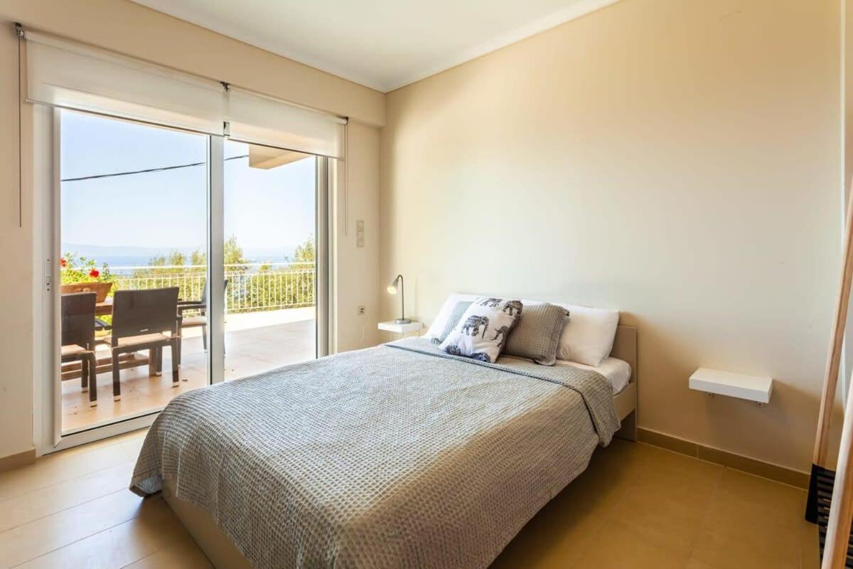 Aigli Fully Equipped Getaway - Seaview Lux Retreat Villa Kalamata Dış mekan fotoğraf